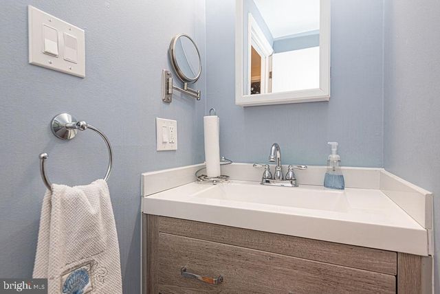 17 KING RICHARD RD, Ocean Pines, MD 21811