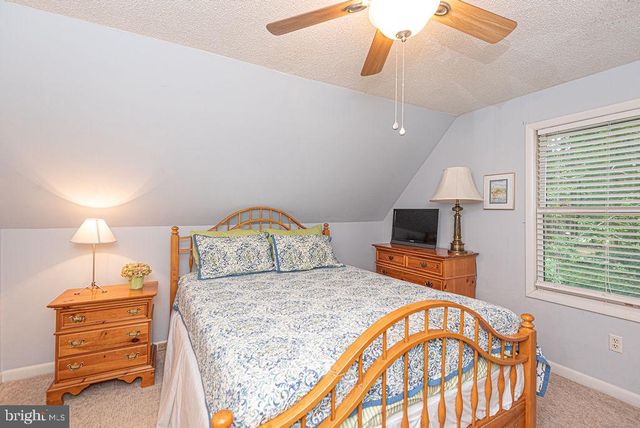 17 KING RICHARD RD, Ocean Pines, MD 21811