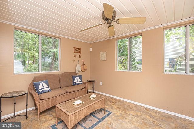 17 KING RICHARD RD, Ocean Pines, MD 21811