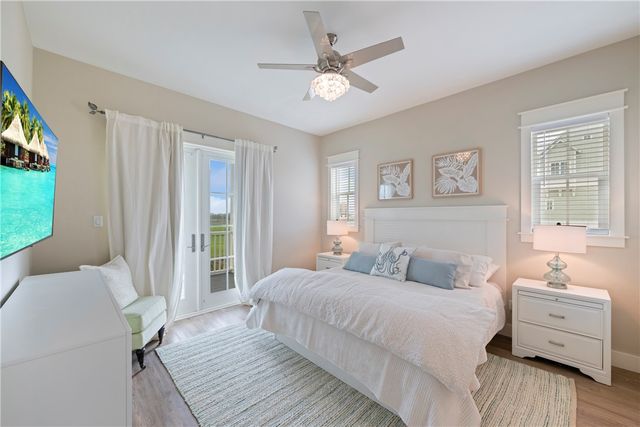104 Sea Rocket Lane, Port Aransas, TX 78373