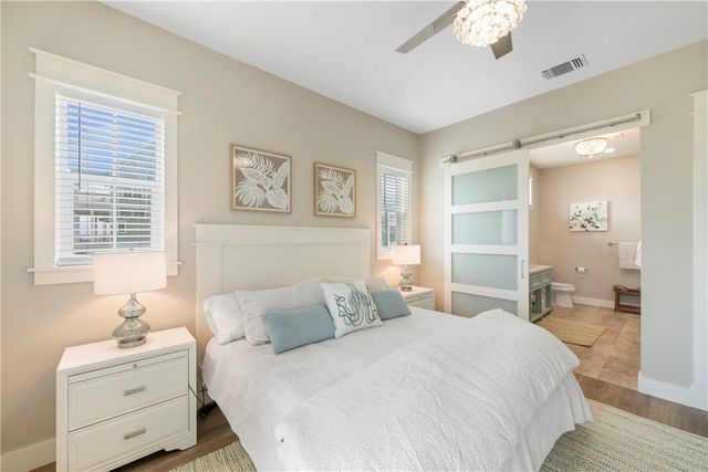 104 Sea Rocket Lane, Port Aransas, TX 78373