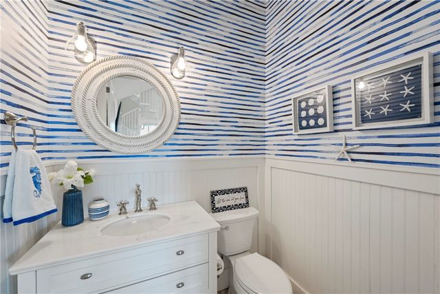 104 Sea Rocket Lane, Port Aransas, TX 78373