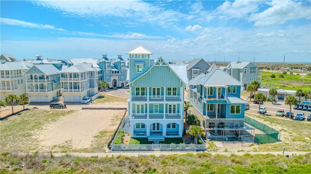 104 Sea Rocket Lane, Port Aransas, TX 78373
