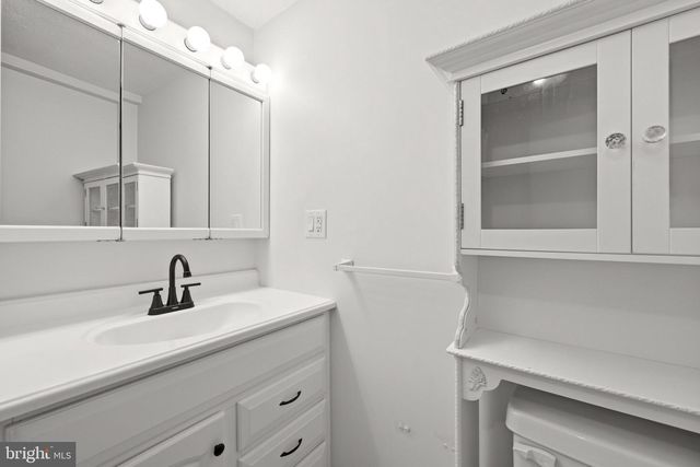 145 WILKINS DR, Winchester, VA 22602