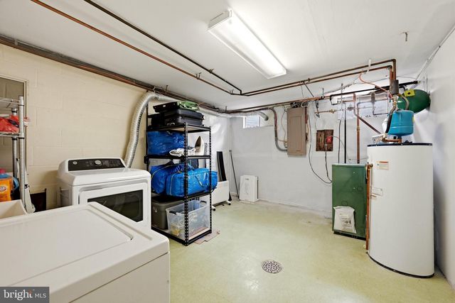 145 WILKINS DR, Winchester, VA 22602