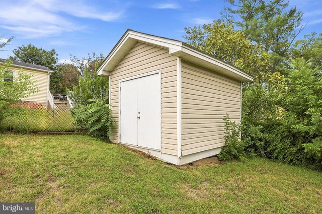145 WILKINS DR, Winchester, VA 22602