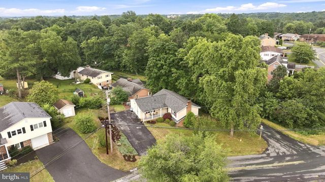 145 WILKINS DR, Winchester, VA 22602