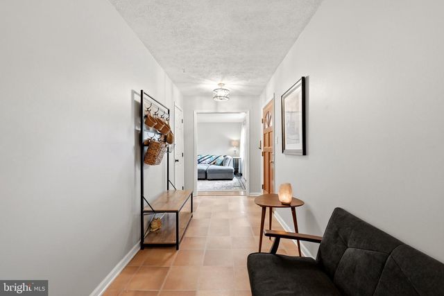 145 WILKINS DR, Winchester, VA 22602
