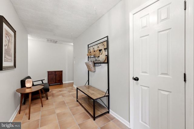 145 WILKINS DR, Winchester, VA 22602