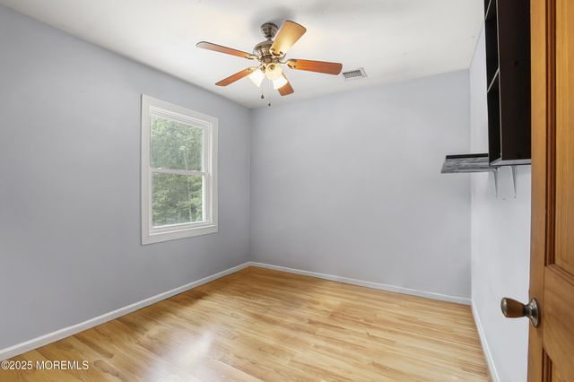 14 Hidden Hollow Court, Jackson, NJ 08527