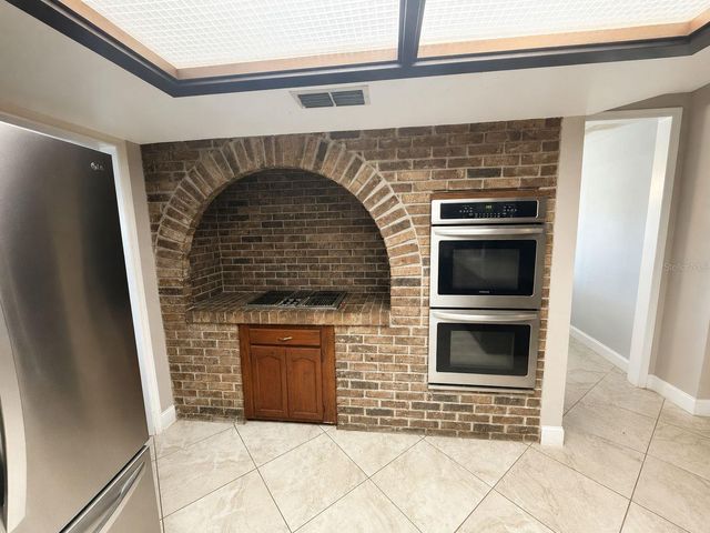113 LOCUST DRIVE, Brandon, FL 33511