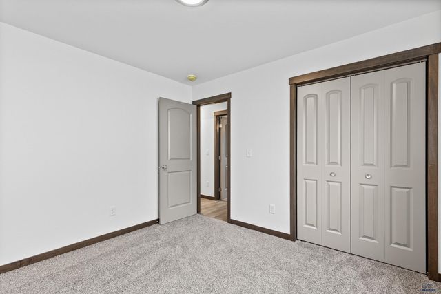 530 DENALI DR, Box Elder, SD 57719