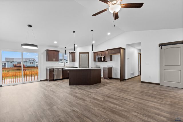 530 DENALI DR, Box Elder, SD 57719