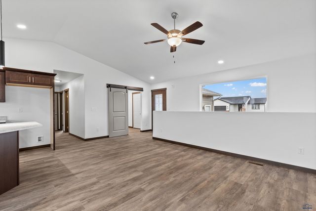 530 DENALI DR, Box Elder, SD 57719