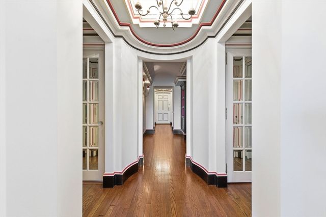 250 Beacon St 10, Boston, MA 02116