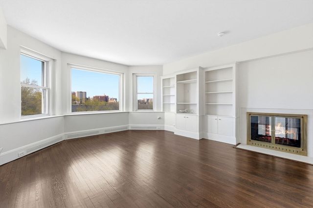 250 Beacon St 10, Boston, MA 02116