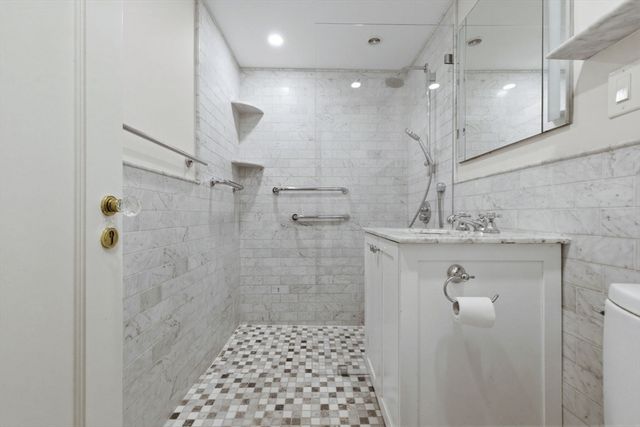 250 Beacon St 10, Boston, MA 02116