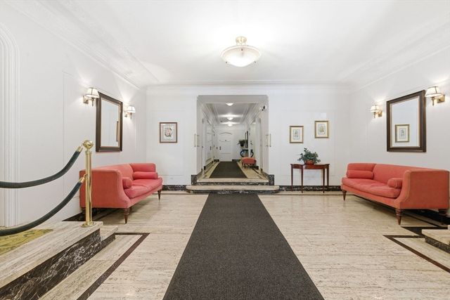 250 Beacon St 10, Boston, MA 02116