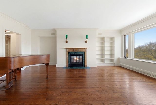 250 Beacon St 10, Boston, MA 02116