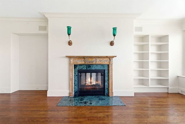 250 Beacon St 10, Boston, MA 02116