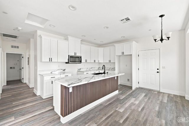4408 Vern Street, Bakersfield, CA 93307