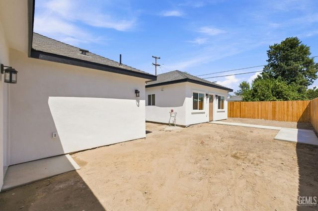 4408 Vern Street, Bakersfield, CA 93307