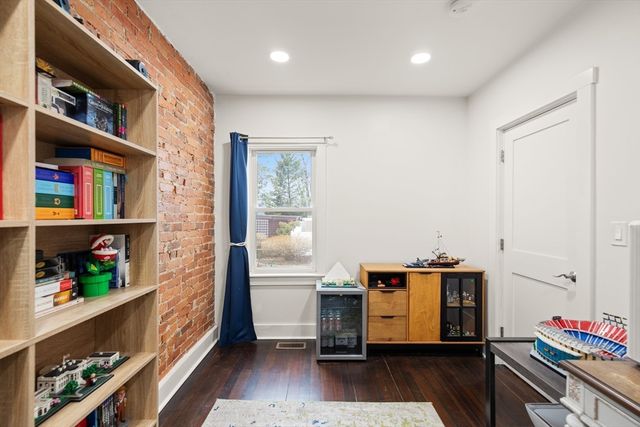 16-18 Phelps Street 16-1, Salem, MA 01970