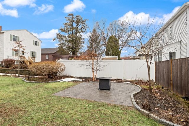 16-18 Phelps Street 16-1, Salem, MA 01970