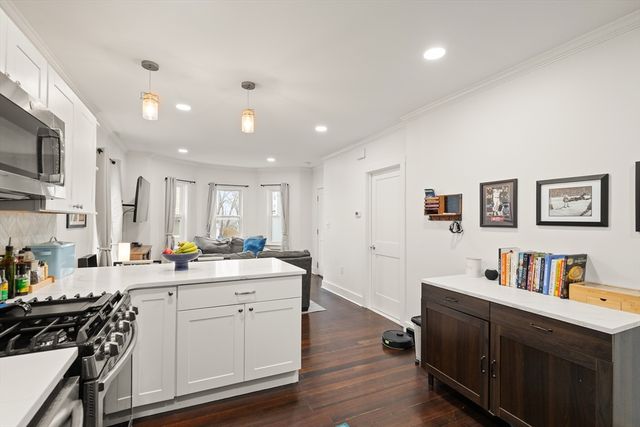 16-18 Phelps Street 16-1, Salem, MA 01970