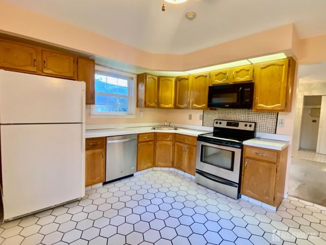 159-A Concordia Circle, Monroe, NJ 08831