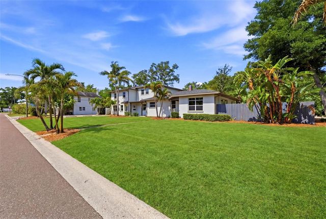 3030 5TH STREET N, St Petersburg, FL 33704