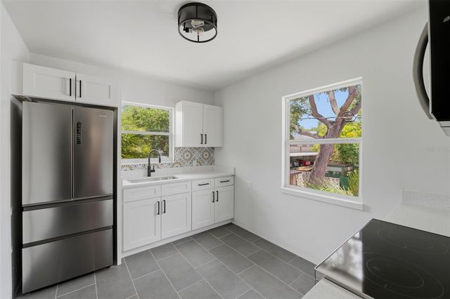 3030 5TH STREET N, St Petersburg, FL 33704