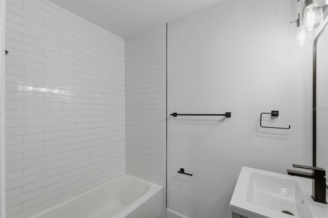 3030 5TH STREET N, St Petersburg, FL 33704