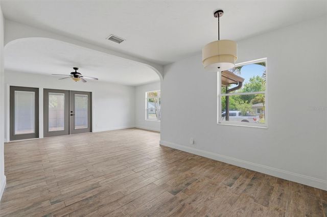 3030 5TH STREET N, St Petersburg, FL 33704