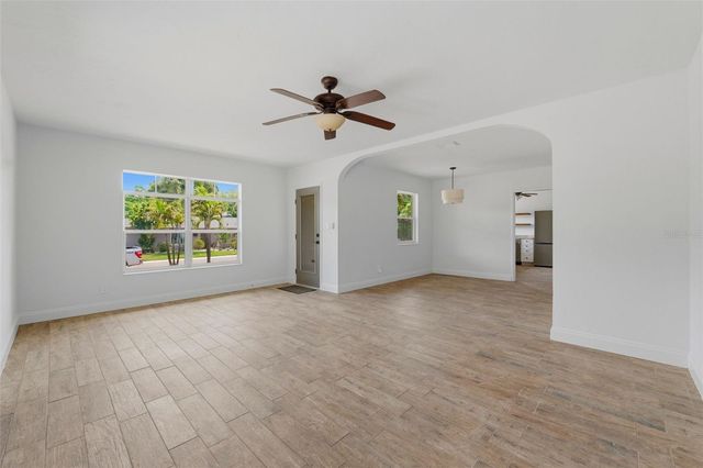 3030 5TH STREET N, St Petersburg, FL 33704