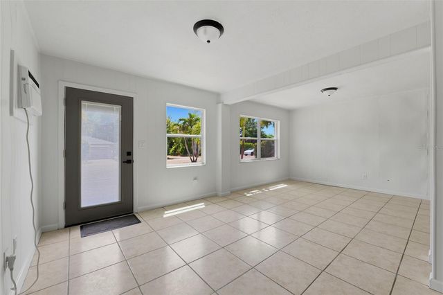3030 5TH STREET N, St Petersburg, FL 33704