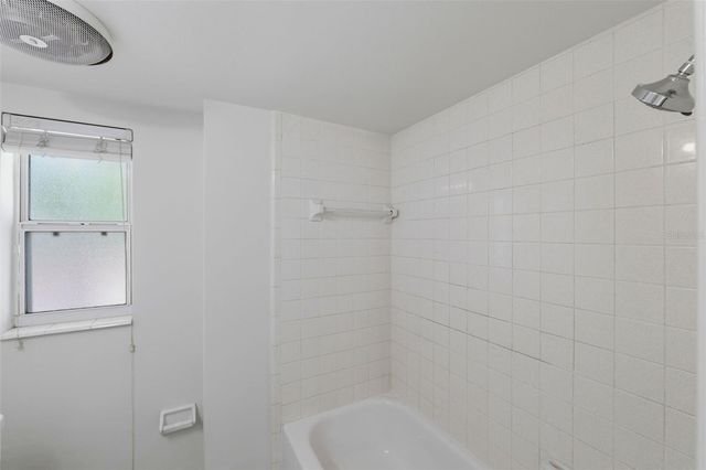 3030 5TH STREET N, St Petersburg, FL 33704