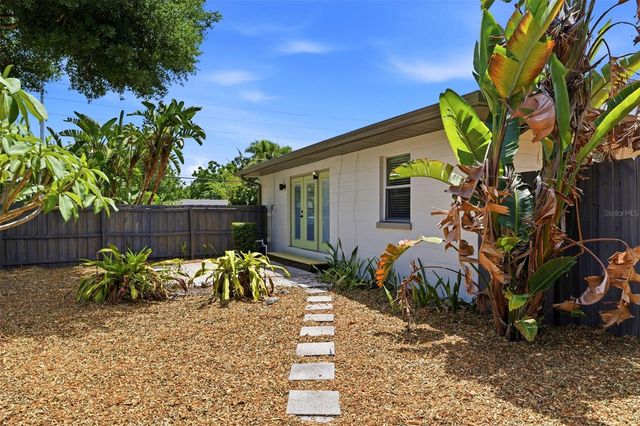 3030 5TH STREET N, St Petersburg, FL 33704