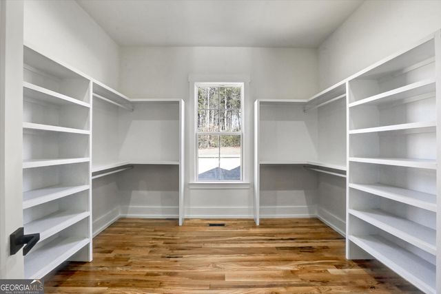 6113 Deepwater Cove, Gainesville, GA 30506