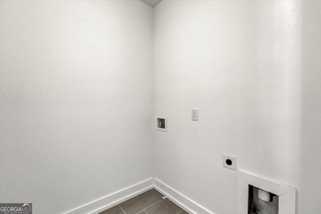 6113 Deepwater Cove, Gainesville, GA 30506