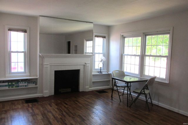 1119 W Bethel Avenue, Muncie, IN 47303