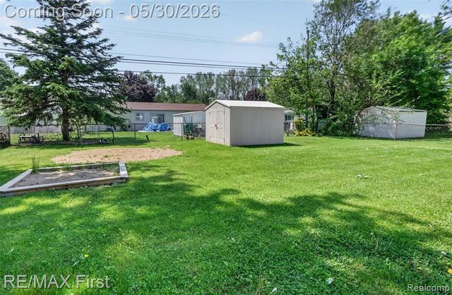 12582 Bender Drive, Sterling Heights, MI 48313