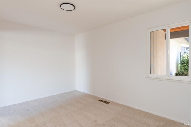 1339 Laurel Ave, Ukiah, CA 95482