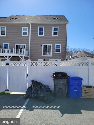 11387 TOLKIEN AVE, White Plains, MD 20695