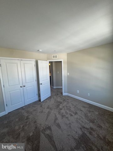 11387 TOLKIEN AVE, White Plains, MD 20695