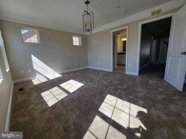 11387 TOLKIEN AVE, White Plains, MD 20695