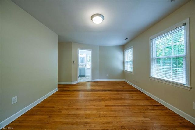 3155 Rainbow Avenue, Pfafftown, NC 27040