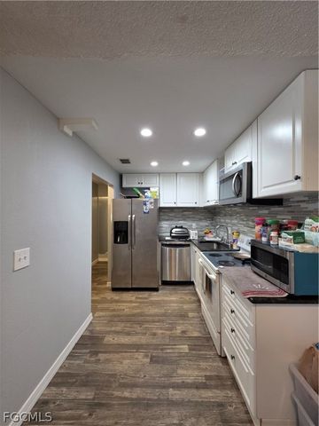 3704 Broadway 315, Fort Myers, FL 33901