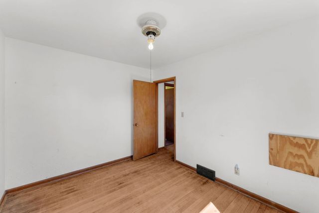 1921 33rd Street, Moline, IL 61265