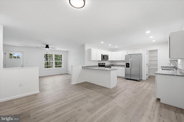 805 PHEASANT DR, Winchester, VA 22602